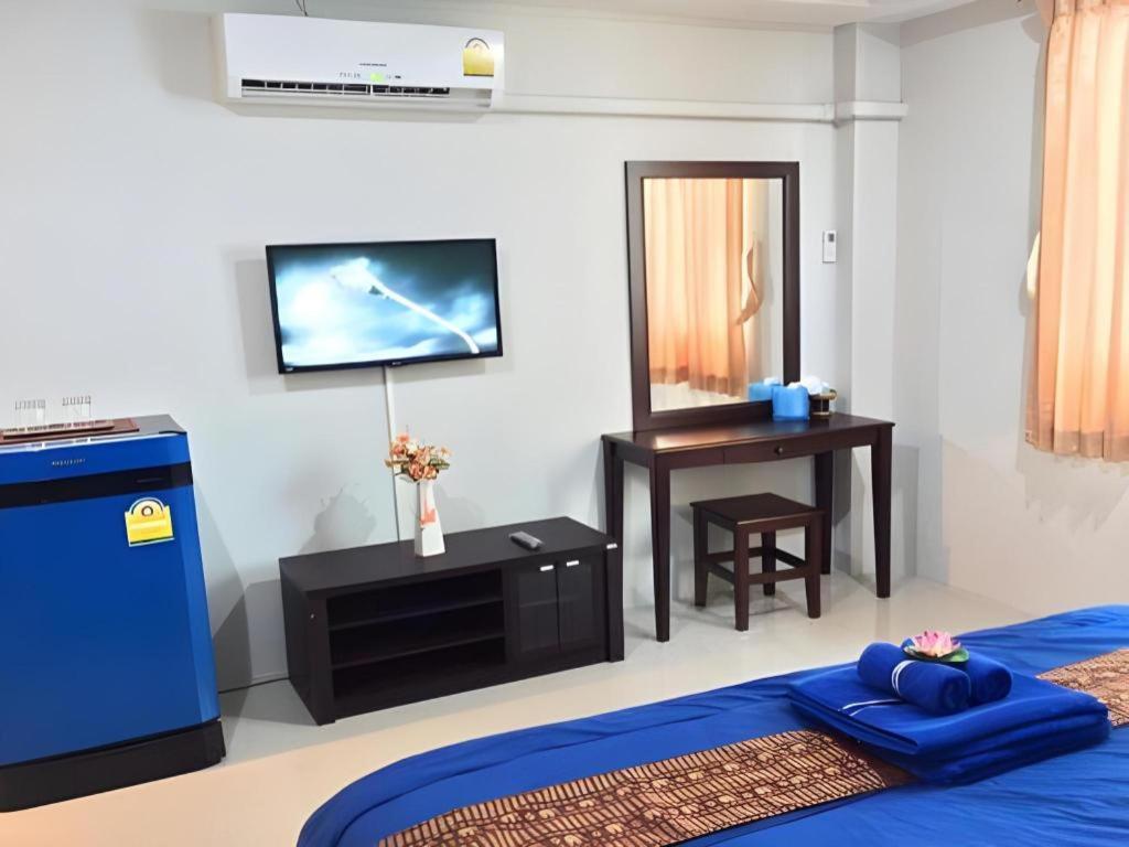 Tontalay Hotel Bangsaen Exterior foto